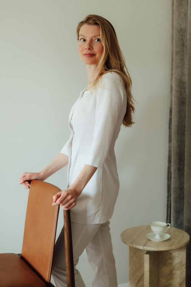Daria, founder of Arshē studio, in her Tallinn studio
